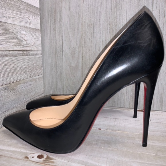Christian Louboutin - Picture 5 of 8